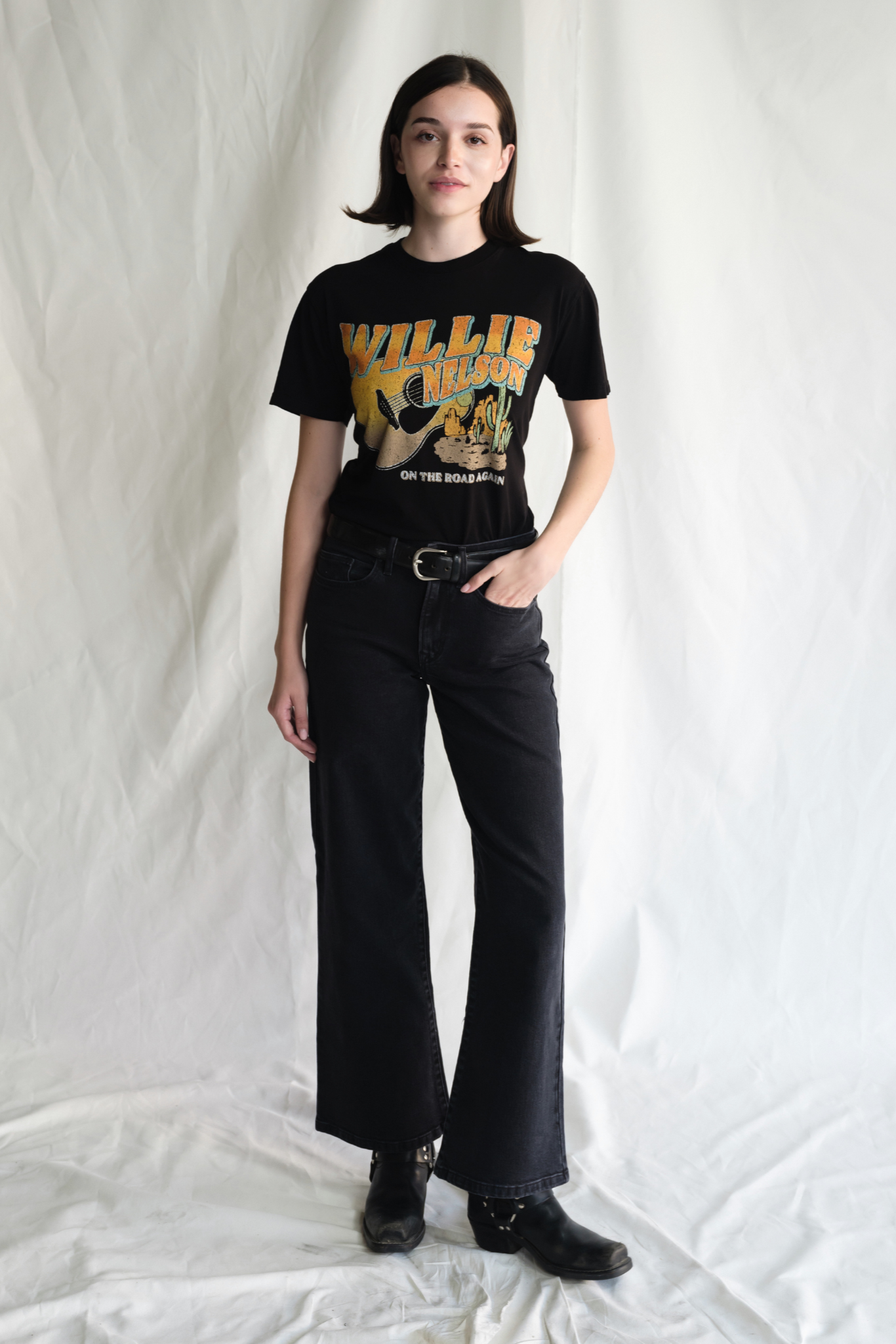 Willie Nelson "Like A Band O' Gypsies" Tee Womens T Shirt Vintage Black