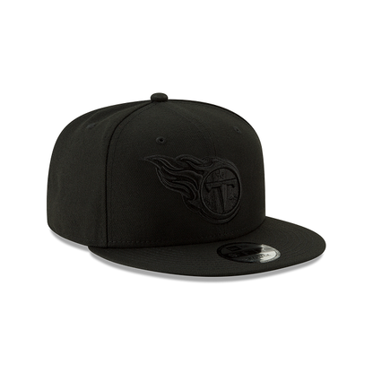 Tennessee Titans - Black on Black 9Fifty Basic Snapback Hat New Era