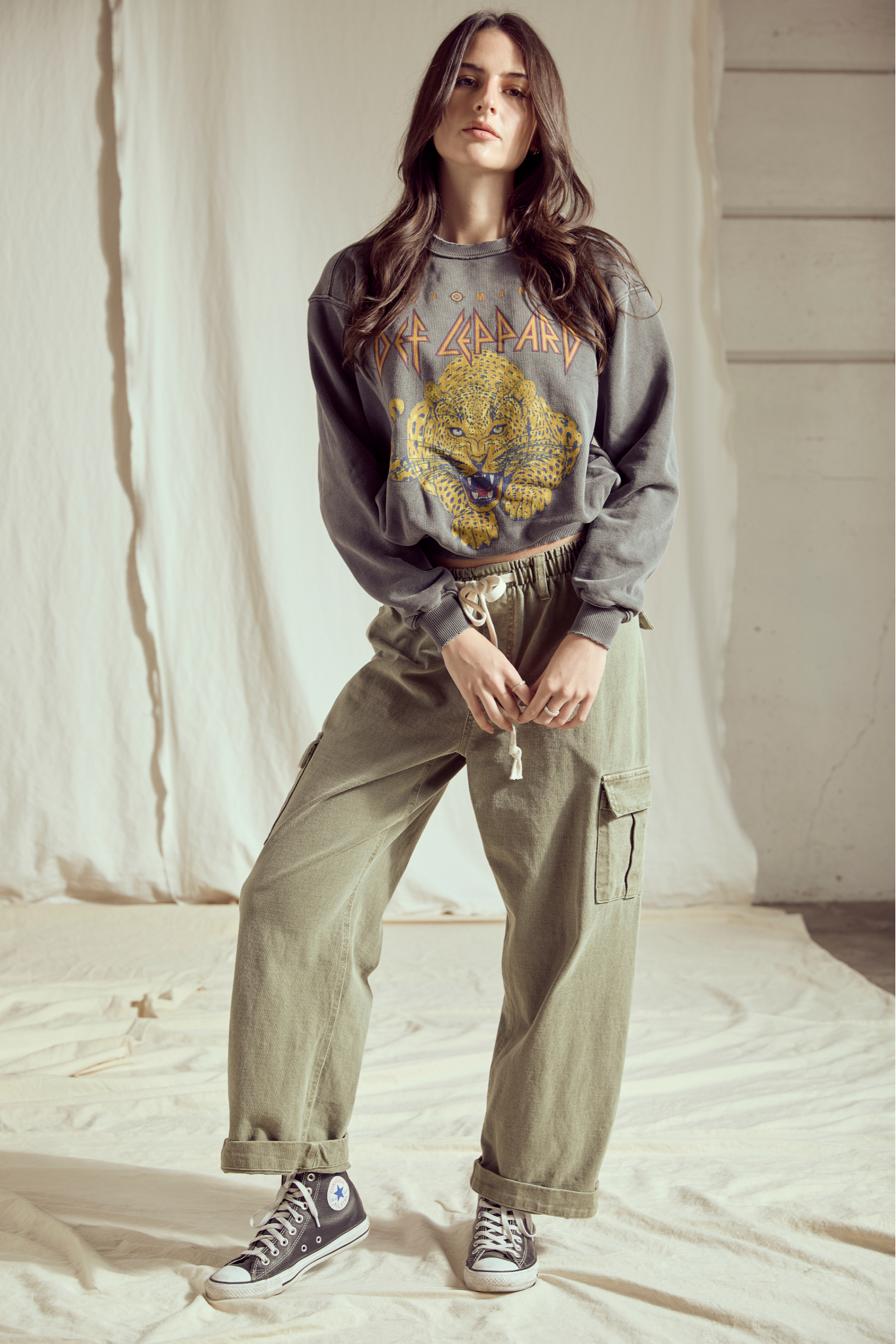 Def Leppard Upcycle Golden Womens Sweatshirt Vintage Black