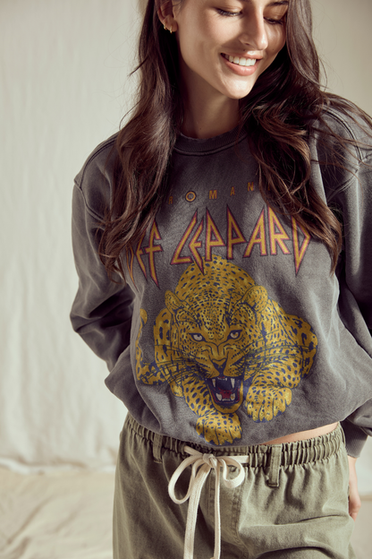 Def Leppard Upcycle Golden Womens Sweatshirt Vintage Black
