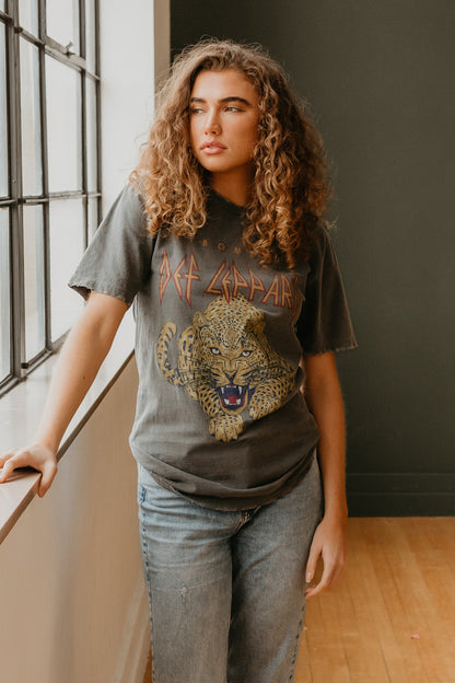 Def Leppard Sunkissed Boyfriend Tee Womens T Shirt Black