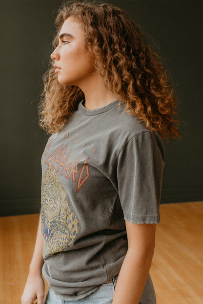 Def Leppard Sunkissed Boyfriend Tee Womens T Shirt Black