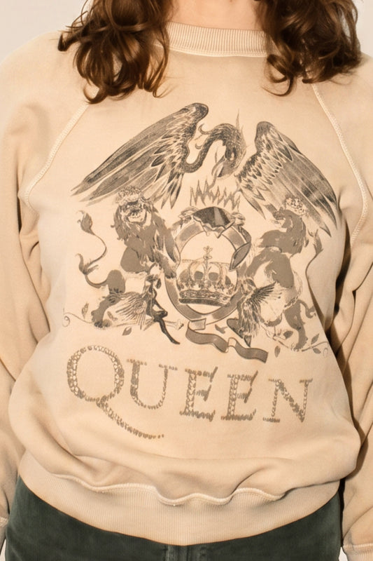 Queen Crest Womens Pullover Sweatshirt