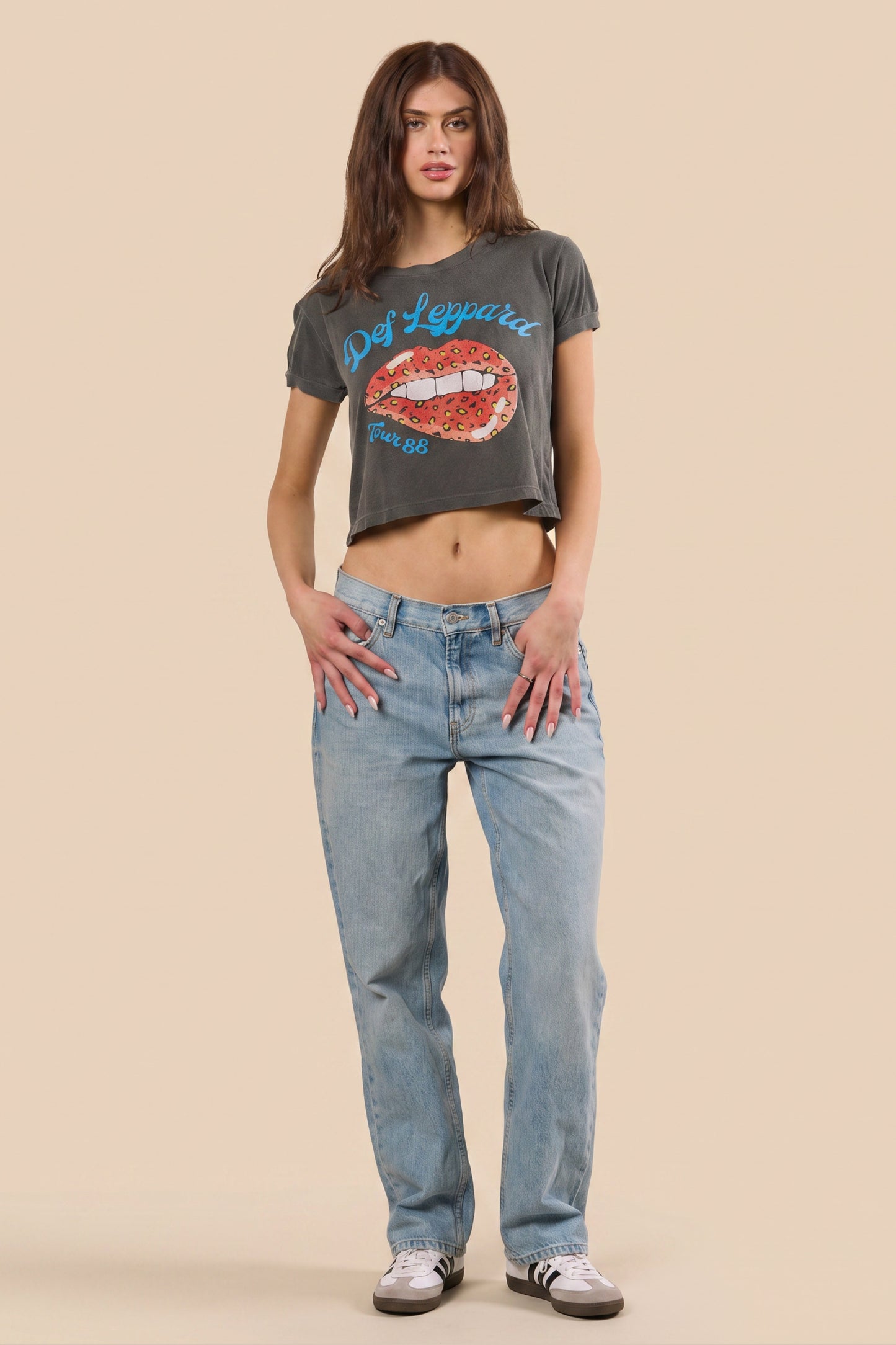 Def Leppard Tour of 1988 Cropped Tee Womens T Shirt Vintage Black