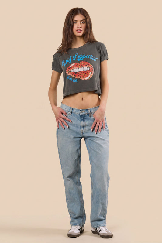 Def Leppard Tour of 1988 Cropped Tee Womens T Shirt Vintage Black