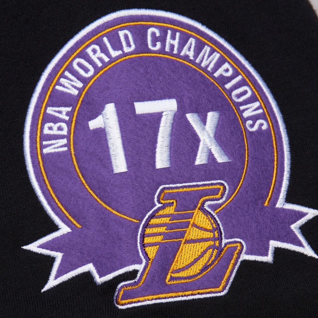 Los Angeles Lakers - Black Double Clutch Vintage Logo Mens T Shirt