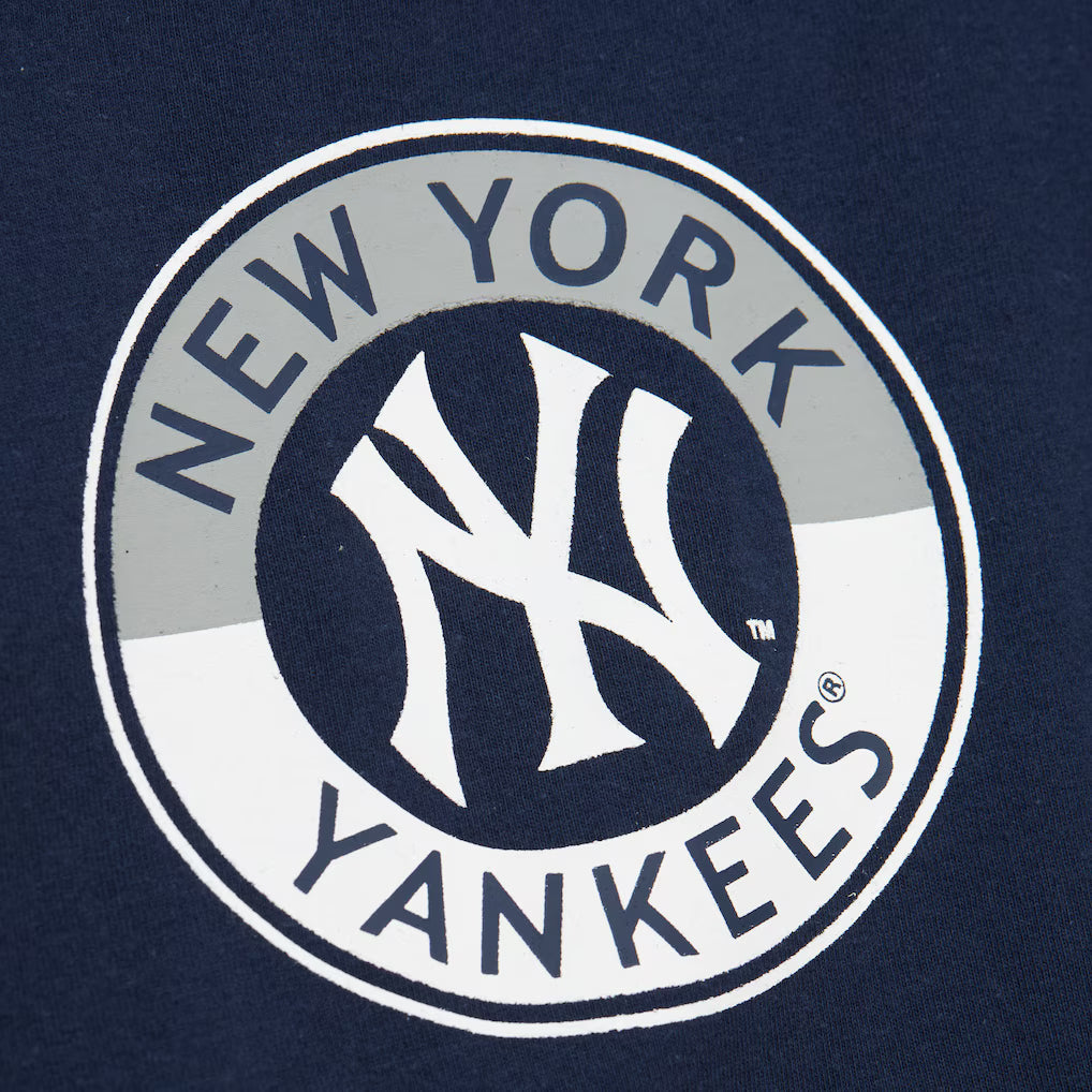 New York Yankees - MLB Navy Double Clutch Premium Logo Mens T Shirt