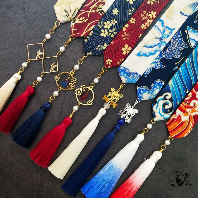 Antique Chinese clothing ribbon embroidery accessorie