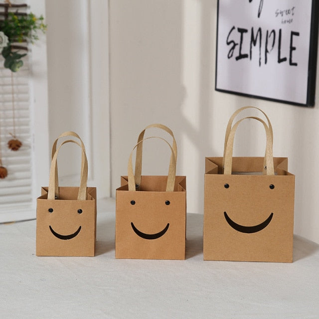 Hand-Held Kraft Paper Gift Bag