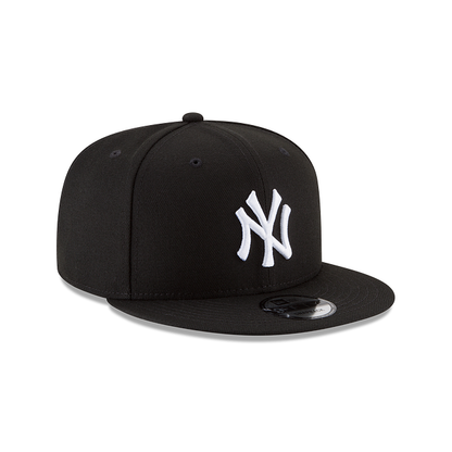 New York Yankees - Basic 9Fifty Snapback Black Hat New Era