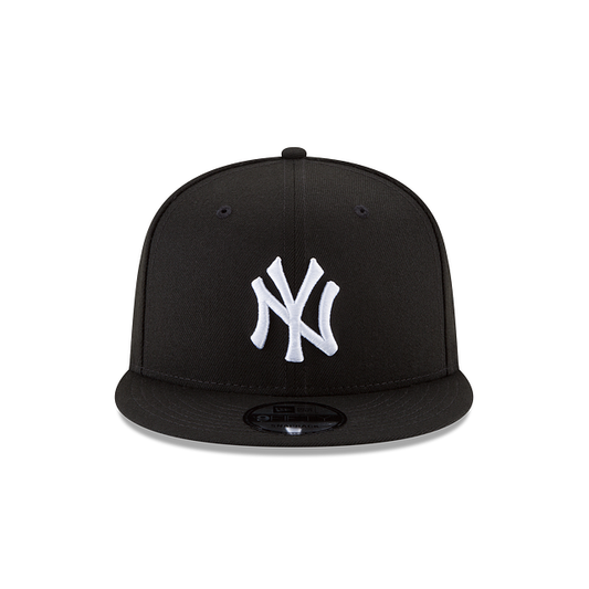 New York Yankees - Basic 9Fifty Snapback Black Hat New Era