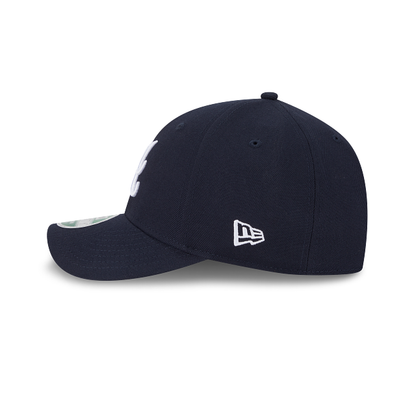 Atlanta Braves - 9Forty M-Crown Navy Adjustable Hat New Era